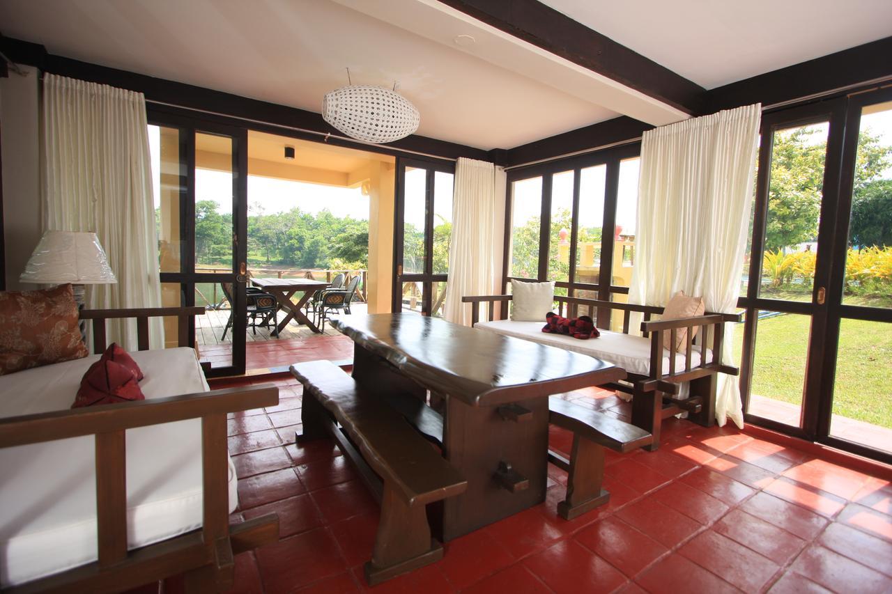Porta Verde Resort Villas Caliraya Dolores  Экстерьер фото